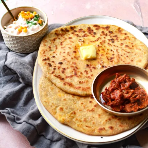 paneer paratha with curd